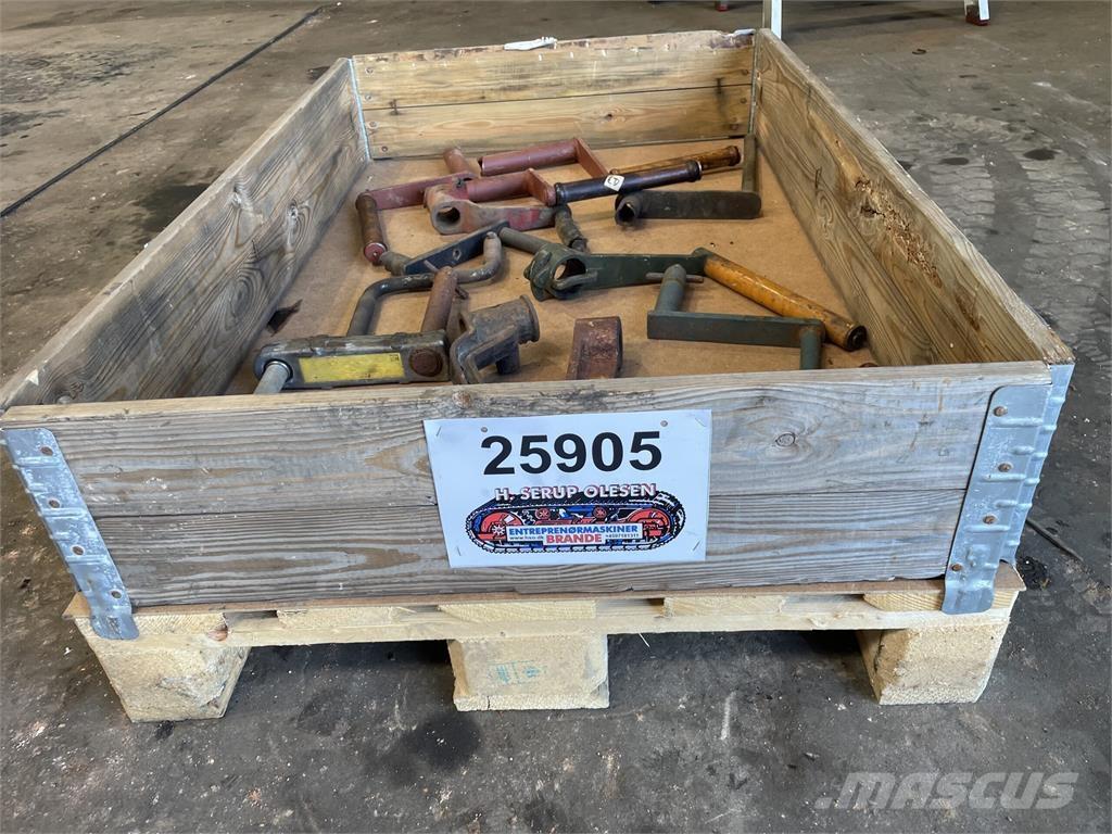  Diverse Starthåndsving Mootorid