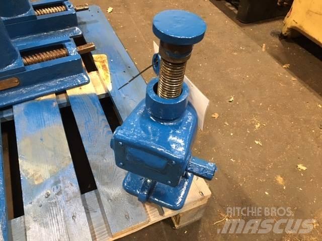  Donkraft, 10 ton mekanisk Muud osad