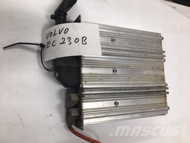  El-bokse ex. Volvo EC230B Elektroonikaseadmed