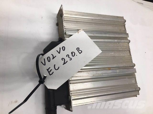  El-bokse ex. Volvo EC230B Elektroonikaseadmed