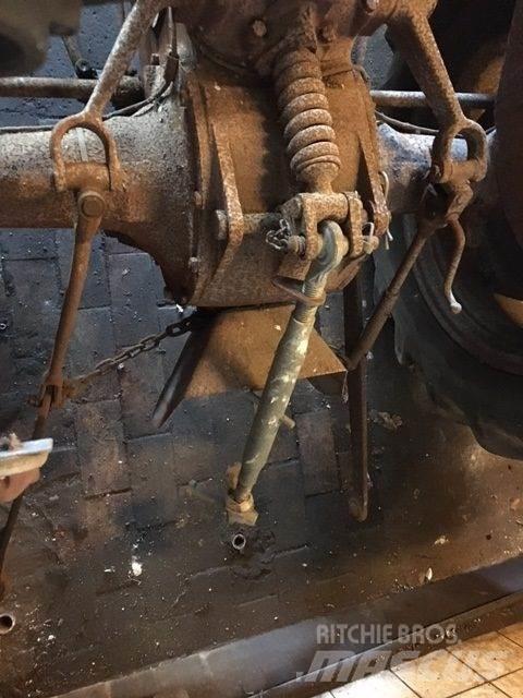 Ferguson traktor, Benzin Muu