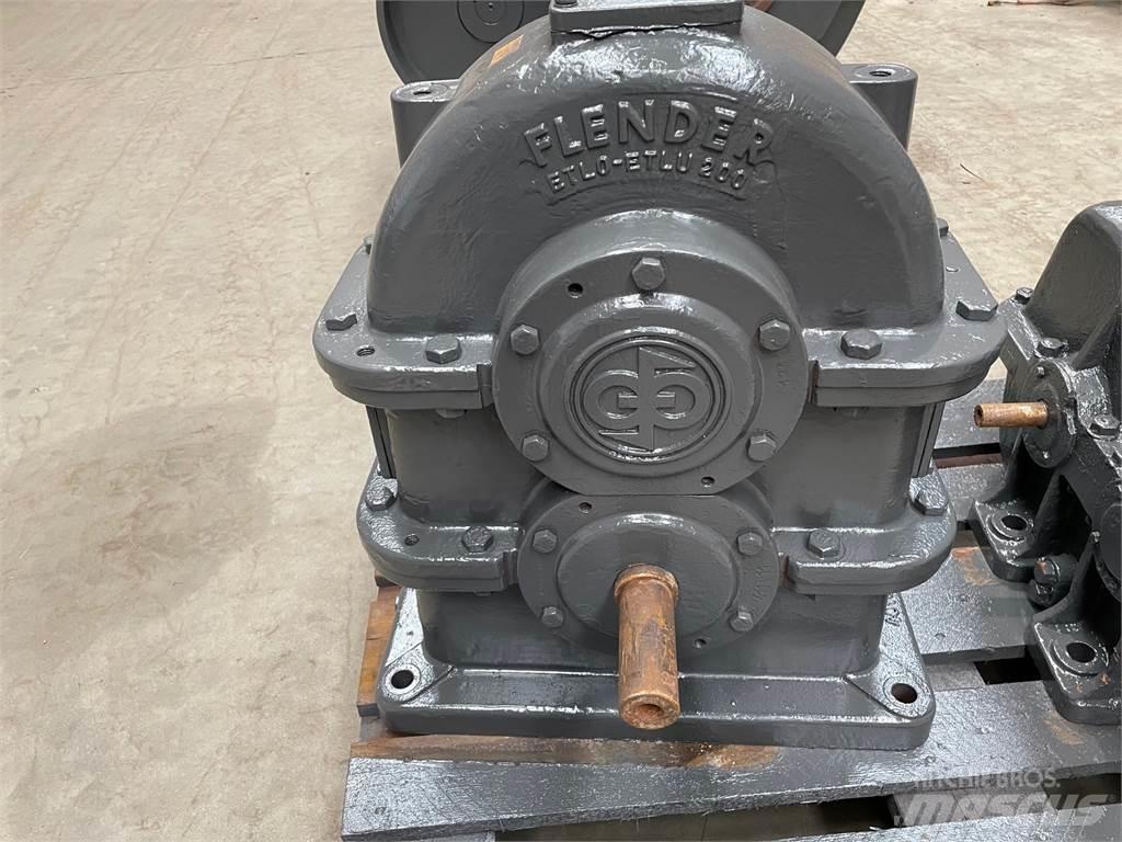 Flender gear - 5,5:1 Käigukastid