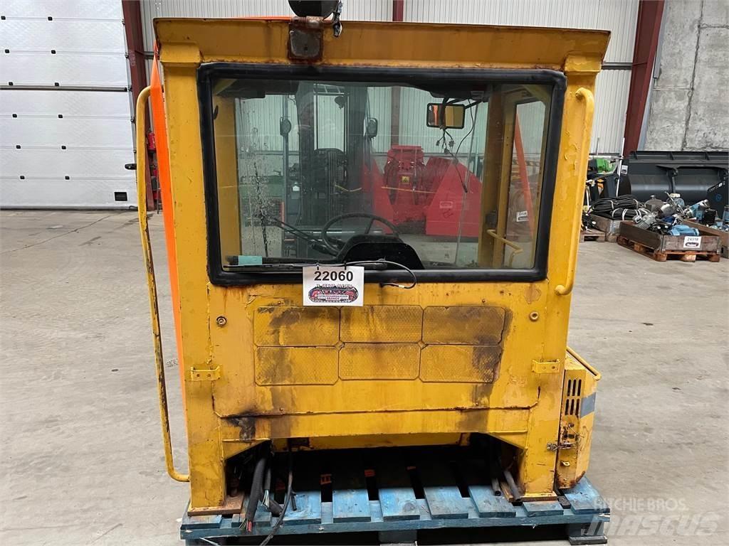  Førerhus ex. Volvo L90B Muud osad
