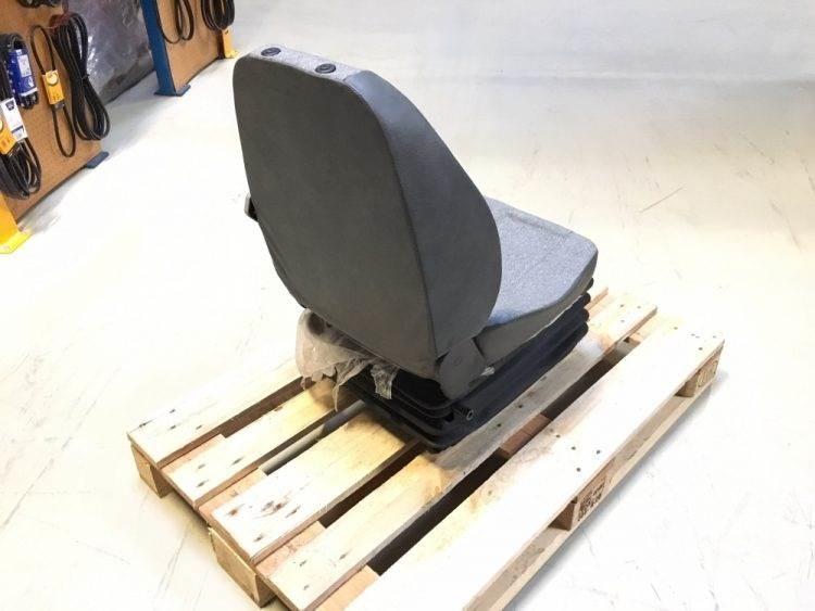  Førersæde Model KAB515 Muud osad
