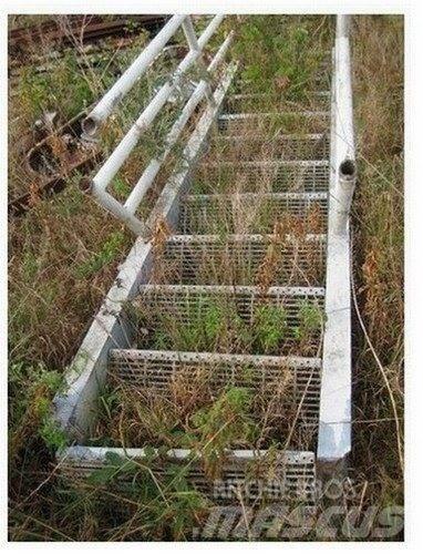  Galvaniseret trappe Muud osad