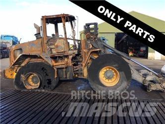 JCB 427 HT Agri til ophug Rataslaadurid
