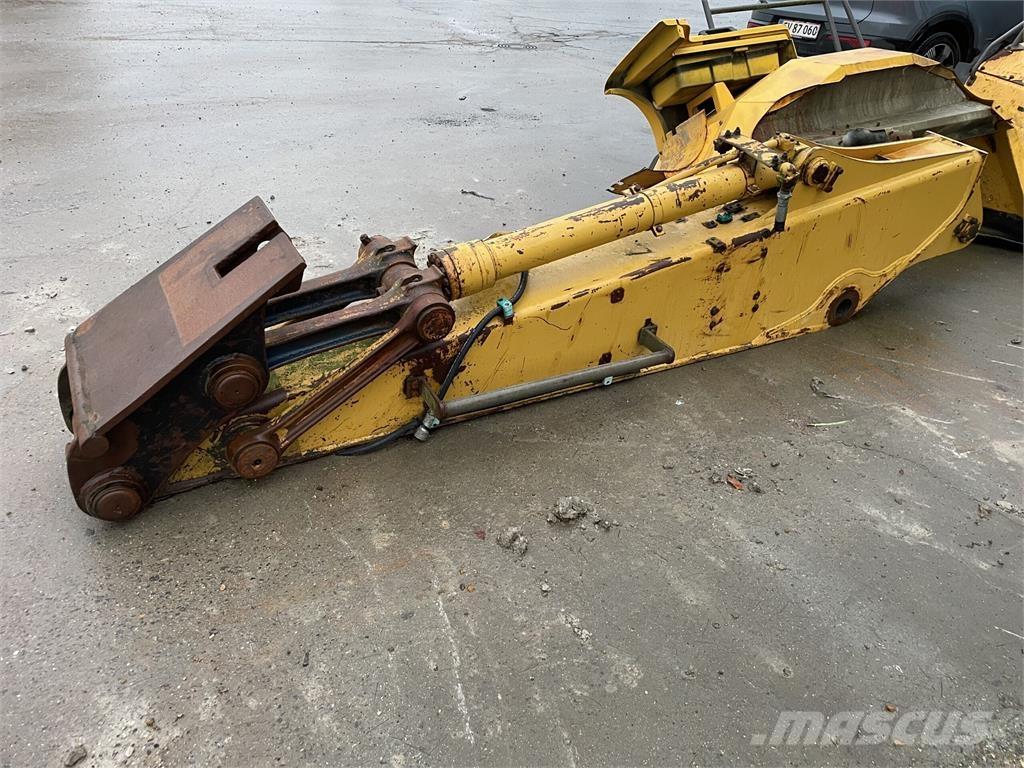 Komatsu PC150LC-3 gravearm Muud osad