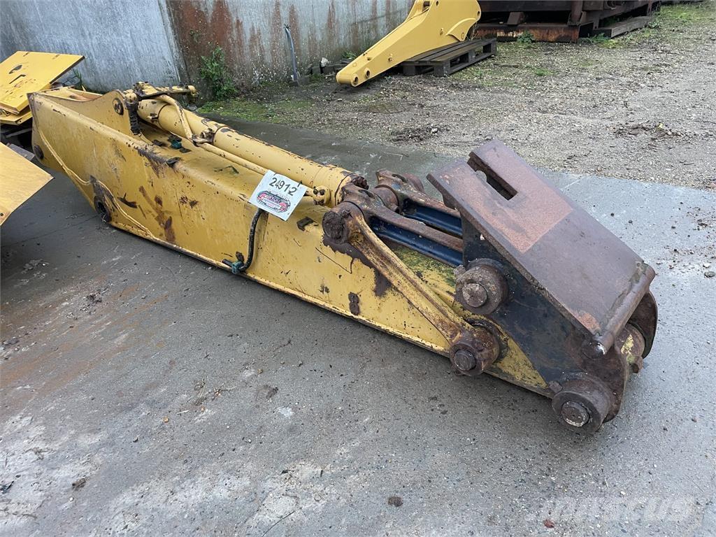 Komatsu PC150LC-3 gravearm Muud osad