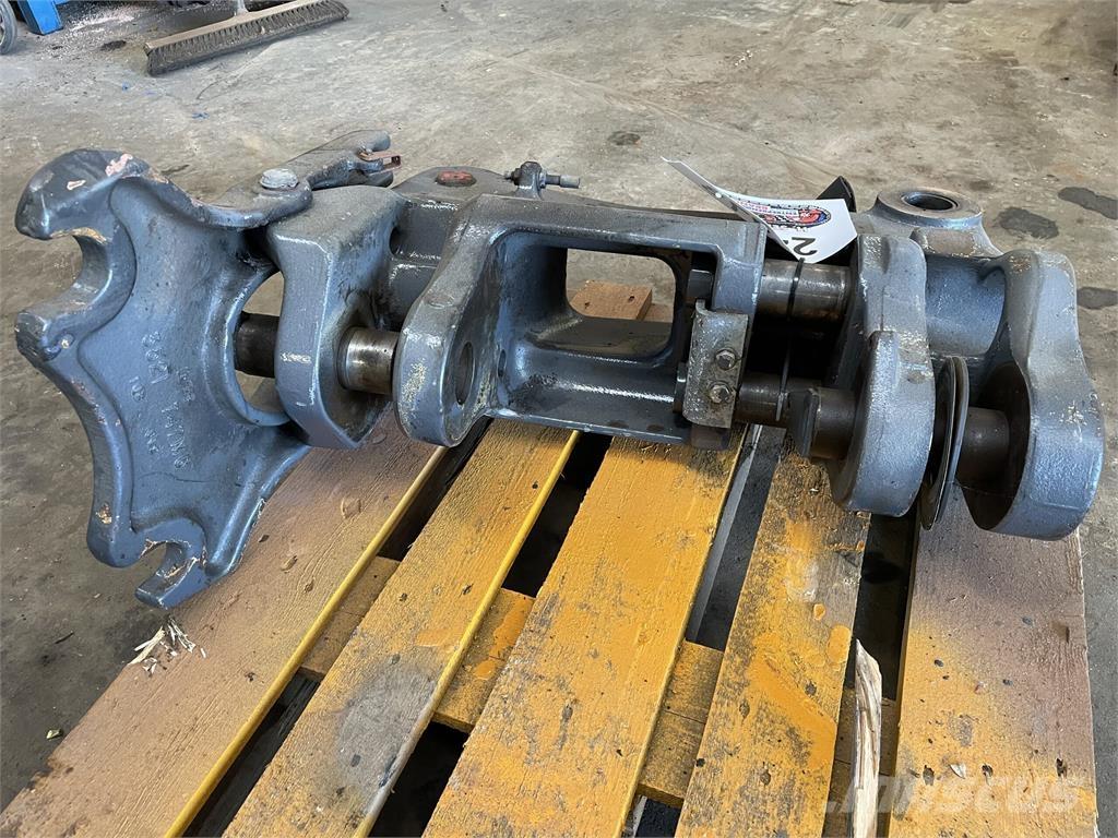  Krøjekonsol ex. Fermec 860 Muud osad