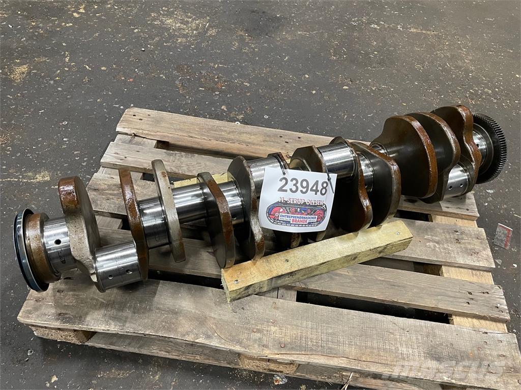  Krumtap ex. Cat 3412 motor Mootorid