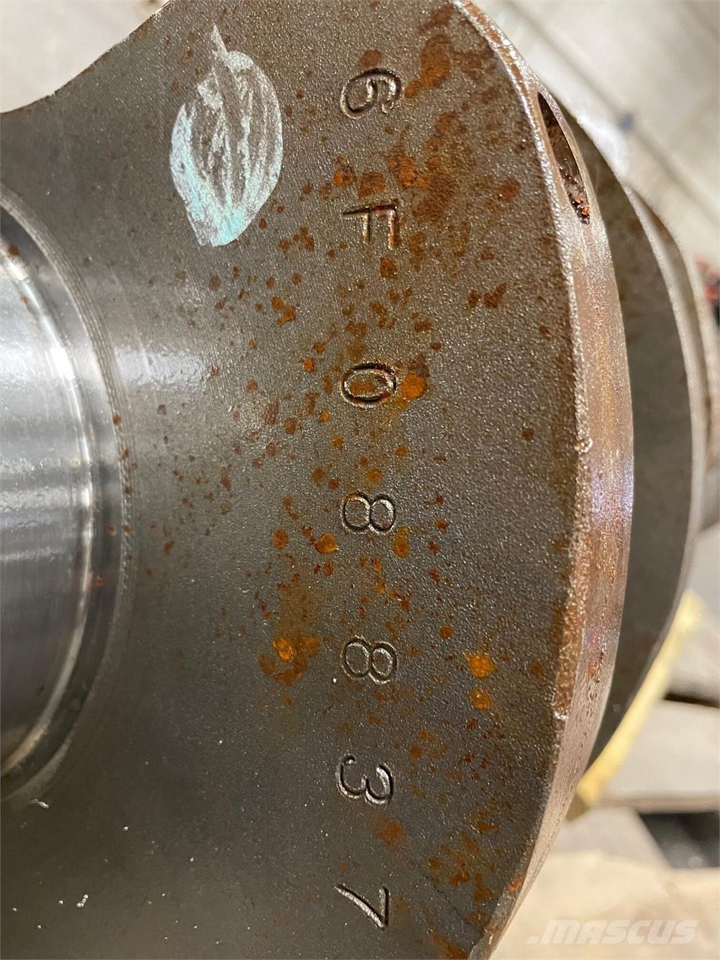  Krumtap ex. Cat 3412 motor Mootorid