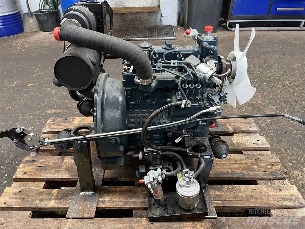Kubota D902-EF07 motor Mootorid