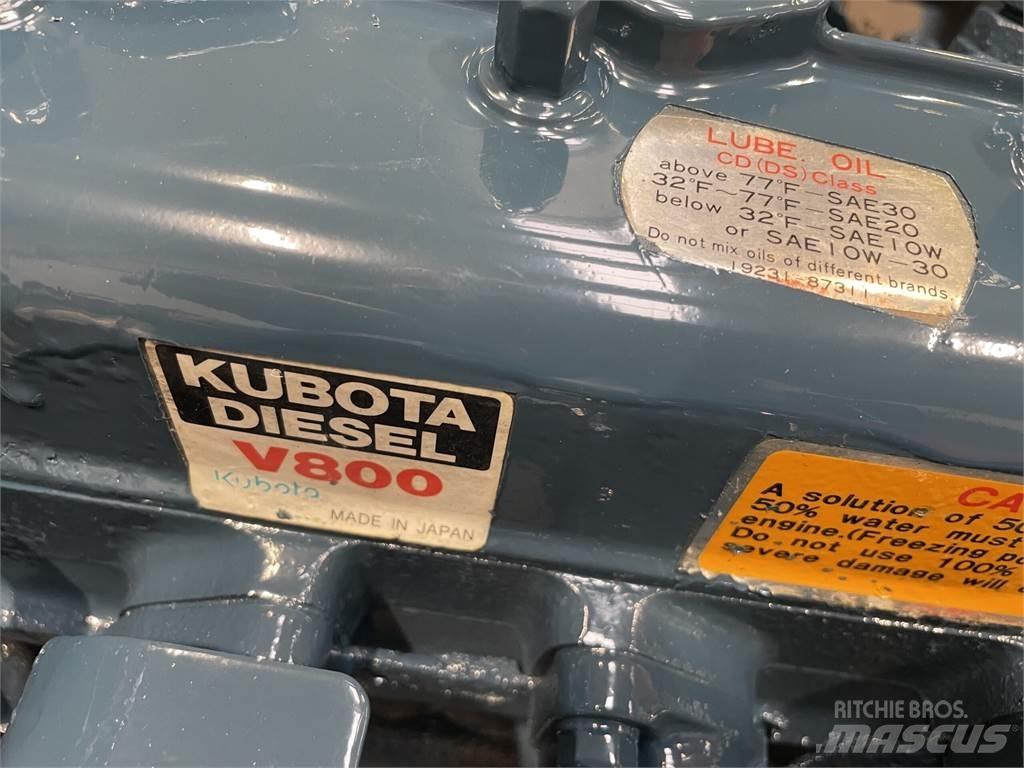 Kubota V800 motor - 4 cyl. Mootorid