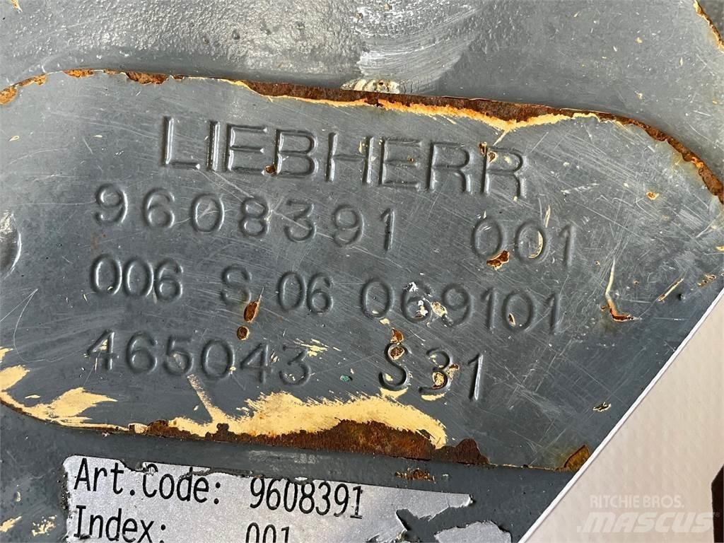 Liebherr L542 Link Arm Muud osad