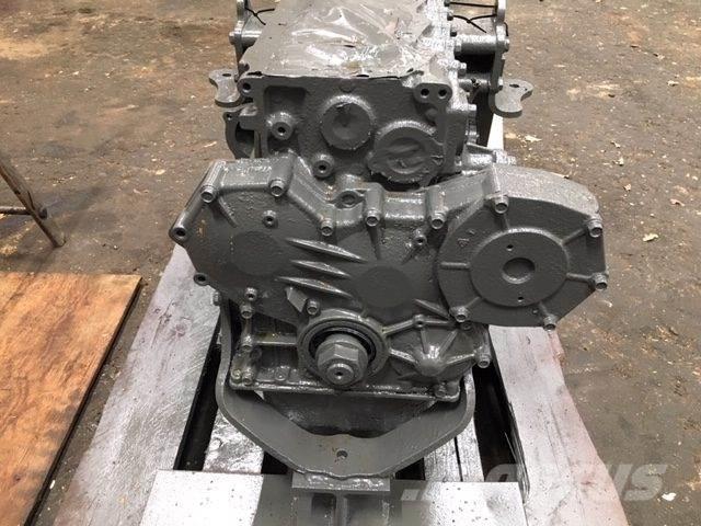  Motorblok ex. Cat 908H Mootorid