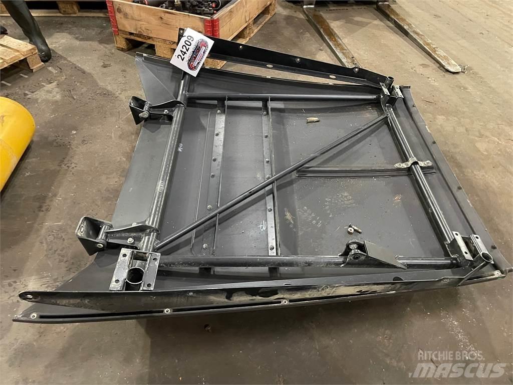  Motorhjelm, Volvo Dumper Muud osad