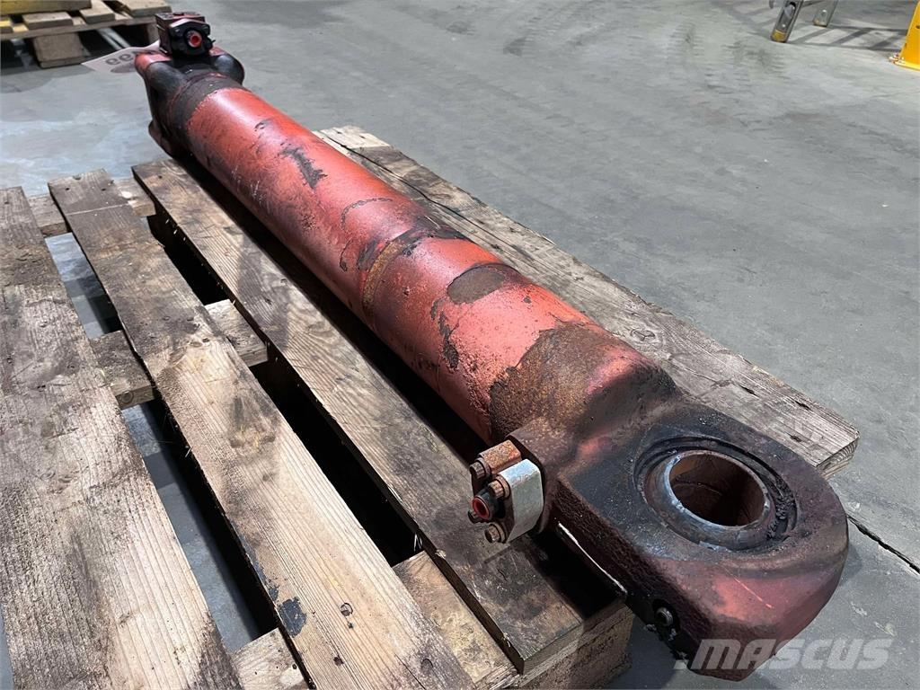 O&K RH4 Skovlcylinder Hüdraulika