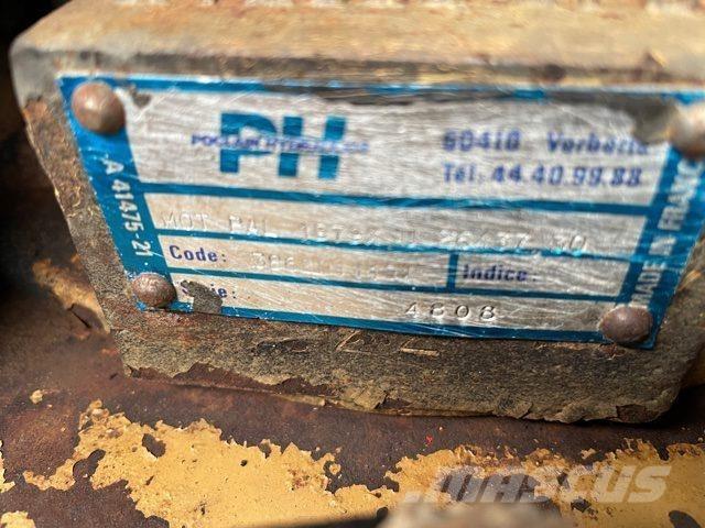 Poclain 125CK Krøjegear Ülekandemehhanism