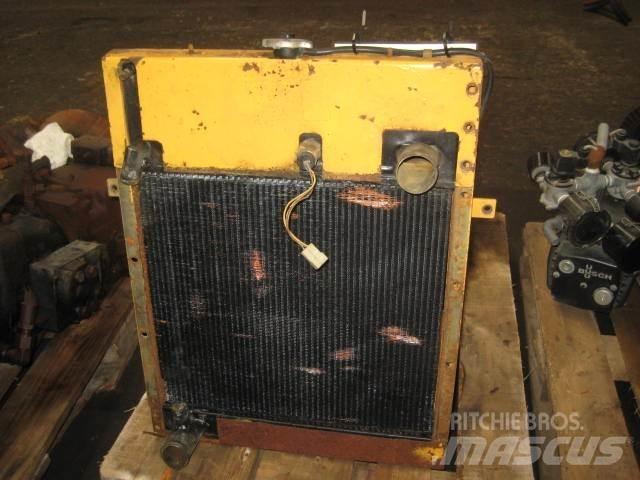  Radiator ex. Liebherr 904 Mootorid