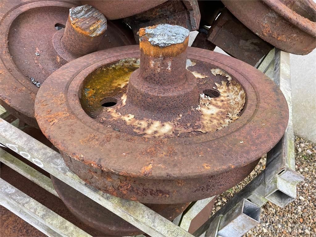  Skinnehjul, ø600 mm + flange Rehvid, rattad ja veljed