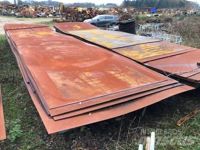  Stålplade 12000x3000x5 mm Muud osad