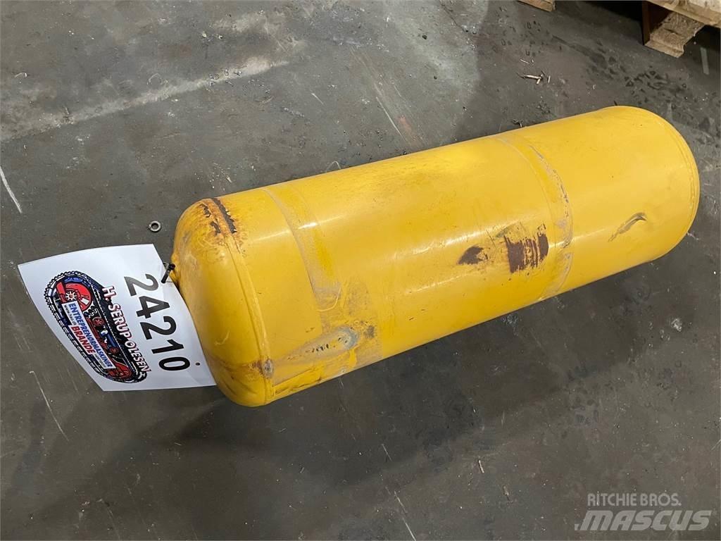  Tank, Volvo Dumper Muud osad