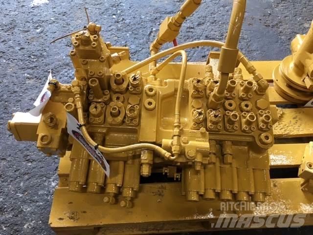  Ventilblok ex. Cat 320L Muud osad