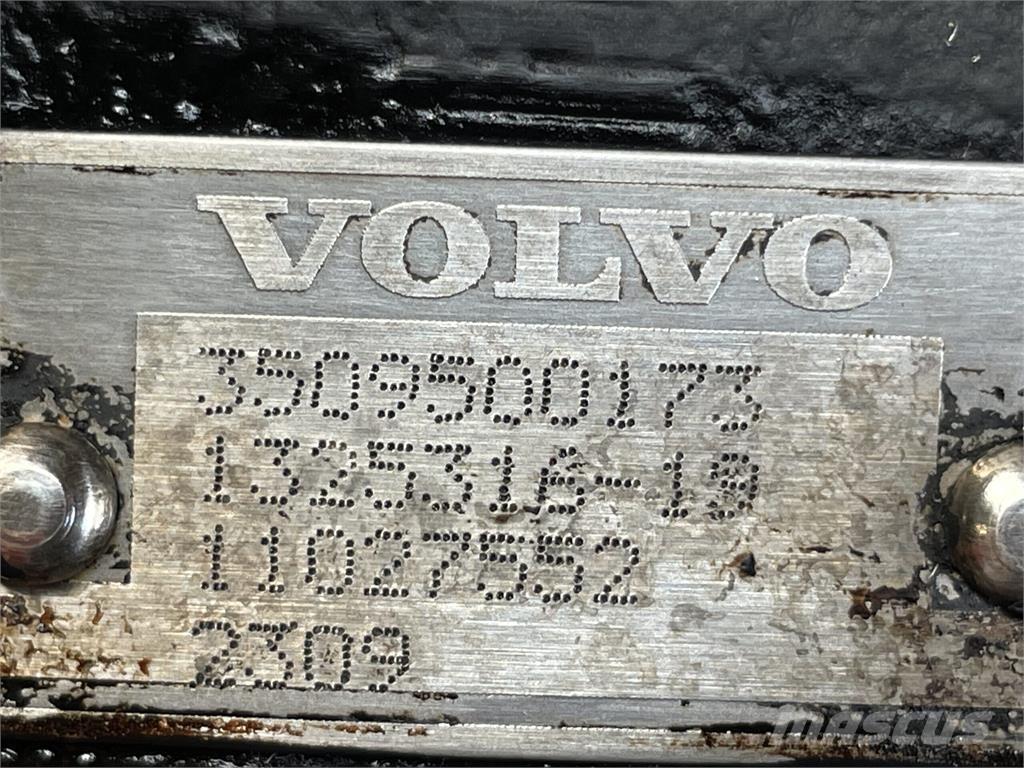  Ventilblok ex. Volvo L120F Hüdraulika