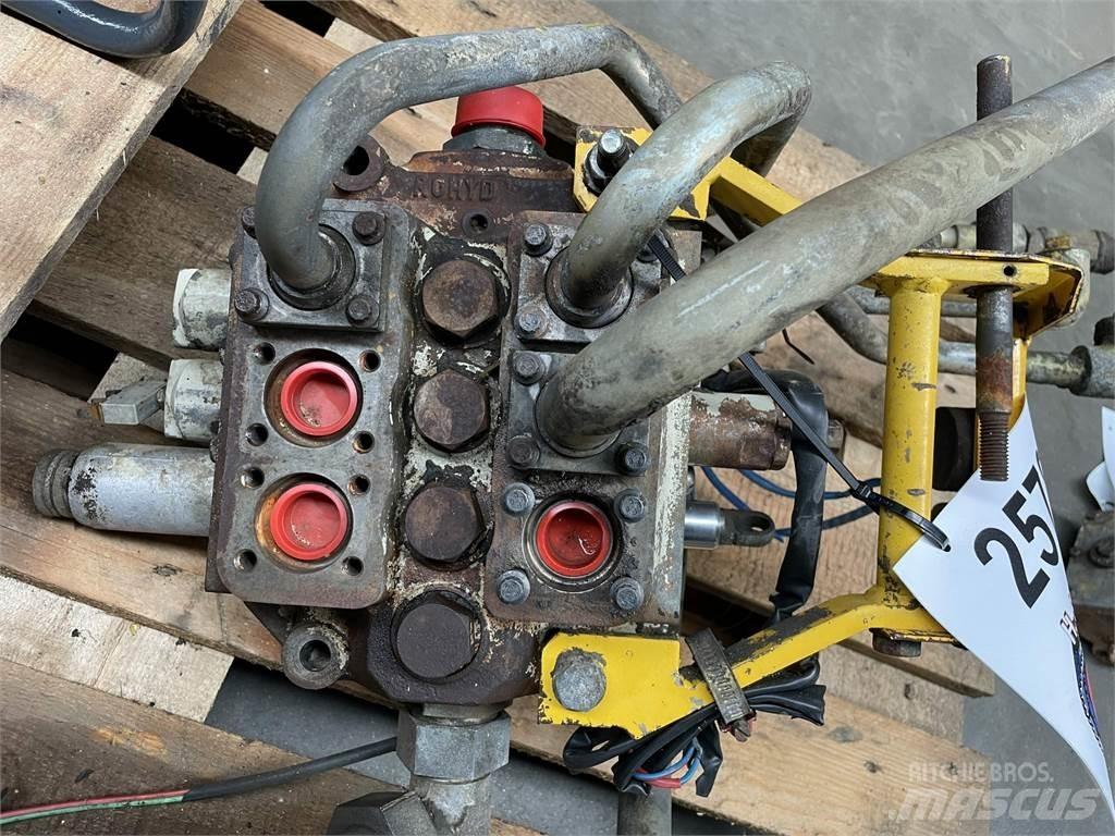 Volvo 4400 hovedventilblok Hüdraulika