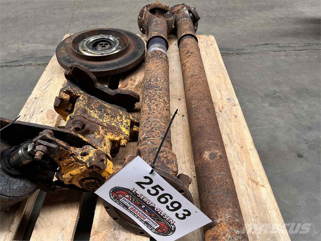 Volvo A25C 6x6 kardan Muud osad