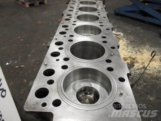 Volvo D100 short blok Mootorid