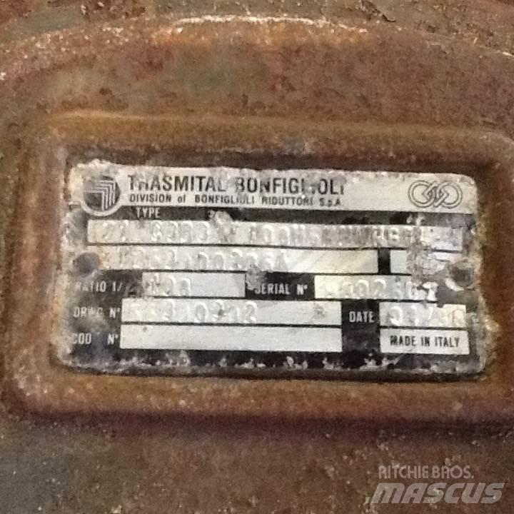 Volvo EC340 Køregear Ülekandemehhanism