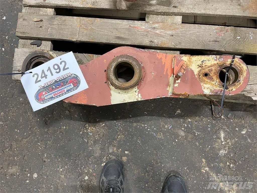 Volvo L120 Link Arm Muud osad