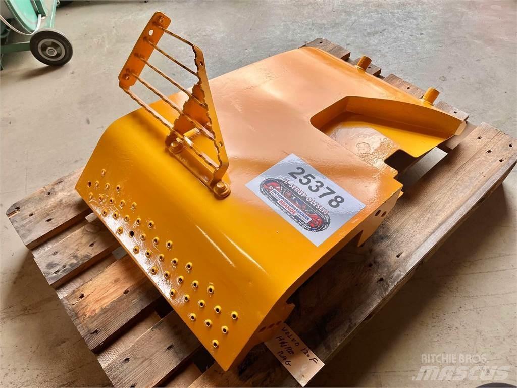 Volvo L120F bagskærm Muud osad