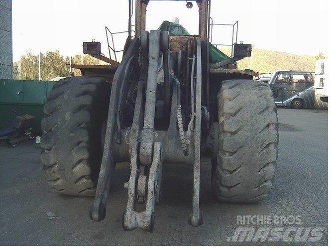 Volvo L220E til ophug Rataslaadurid