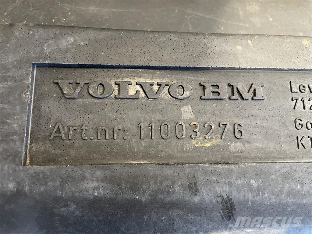 Volvo L70B dieseltank Muud osad