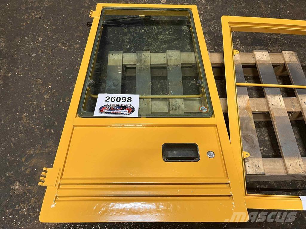 Volvo L70B dør Muud osad