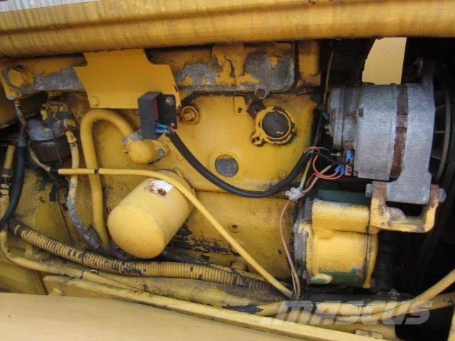 Volvo MK 692 - til ophug Maastikutõstukid