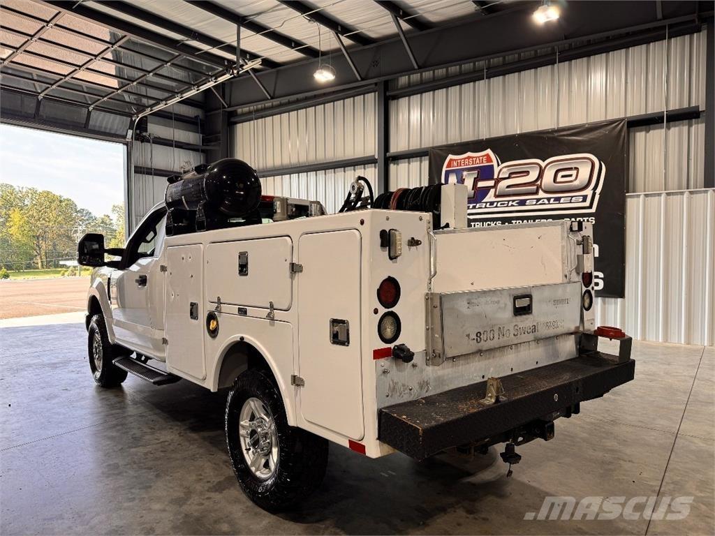 Ford F-250 Munitsipaalsõidukid