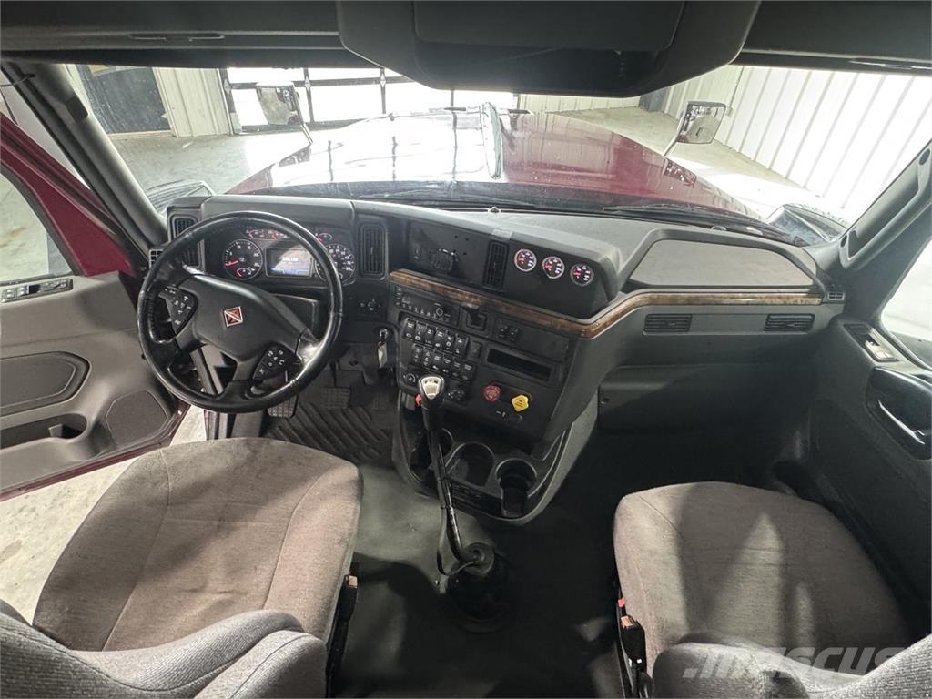 International LS532 Sadulveokid