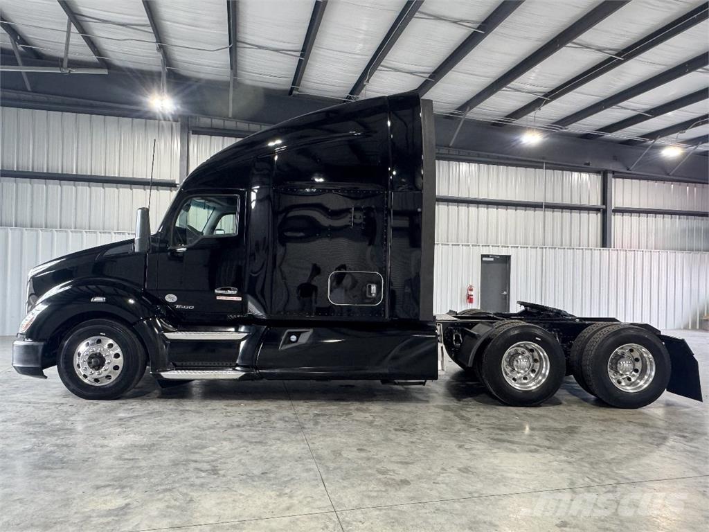 Kenworth T680 Sadulveokid