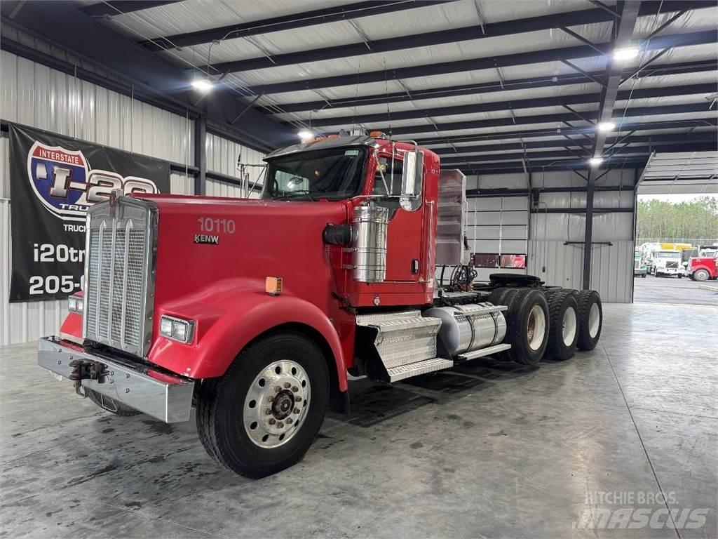 Kenworth W900 Sadulveokid