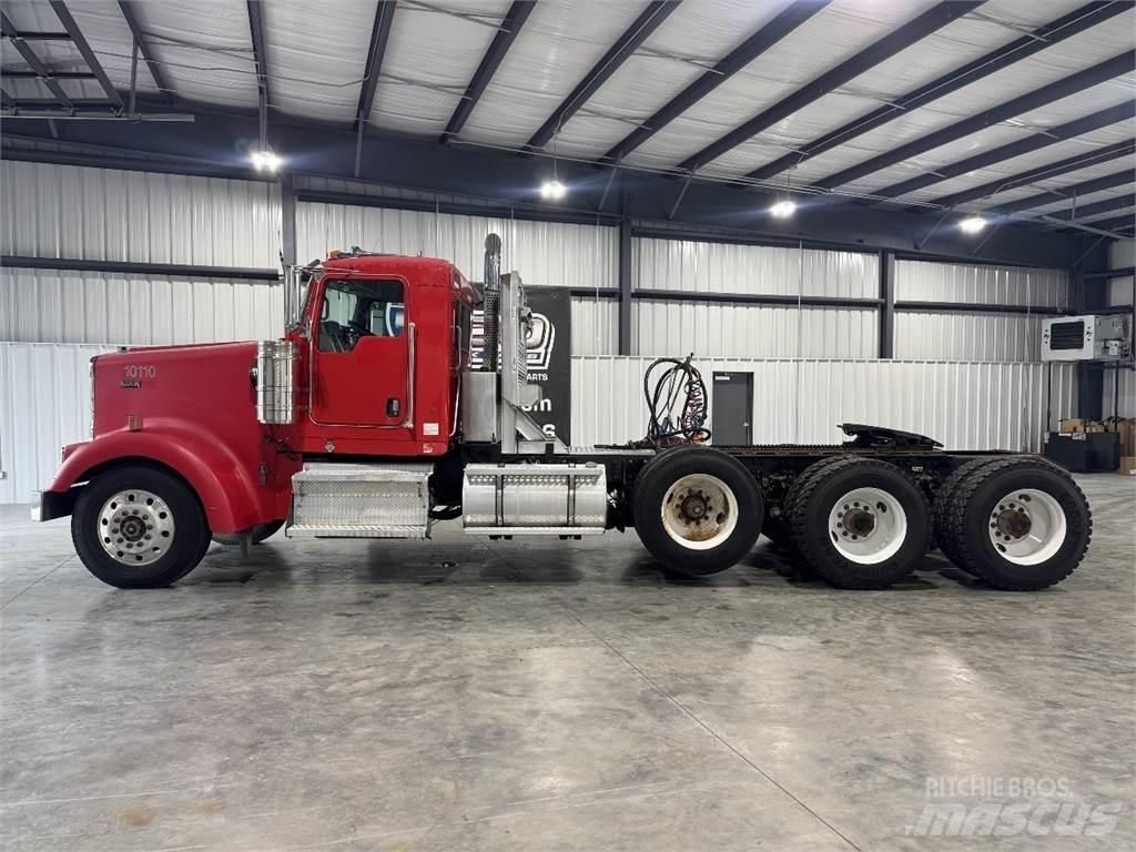 Kenworth W900 Sadulveokid
