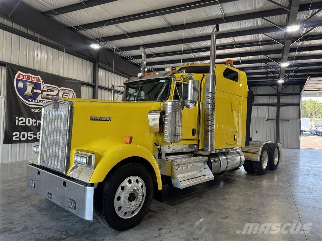 Kenworth W900L Sadulveokid