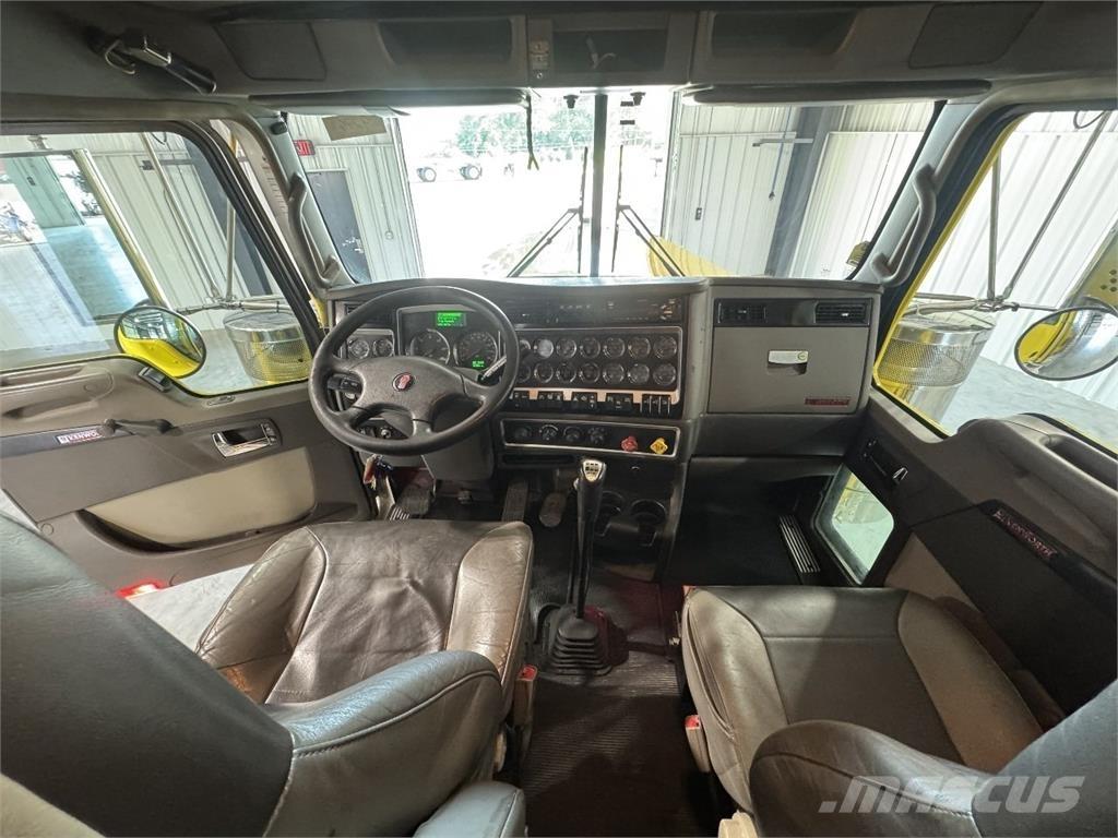Kenworth W900L Sadulveokid