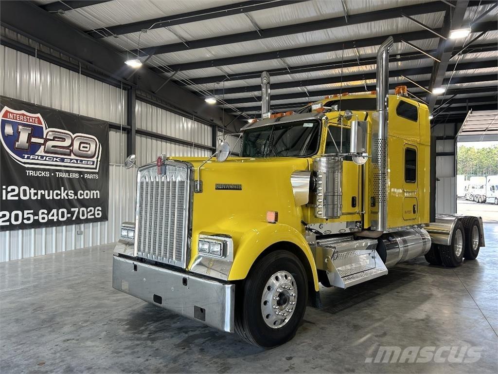 Kenworth W900L Sadulveokid