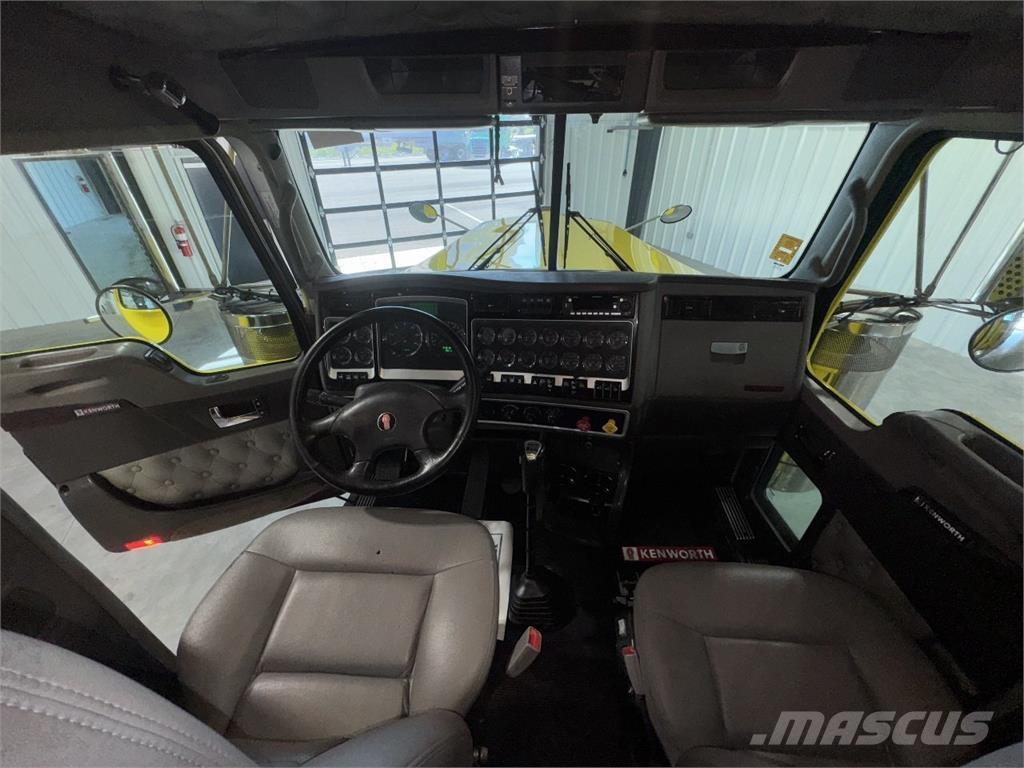Kenworth W900L Sadulveokid