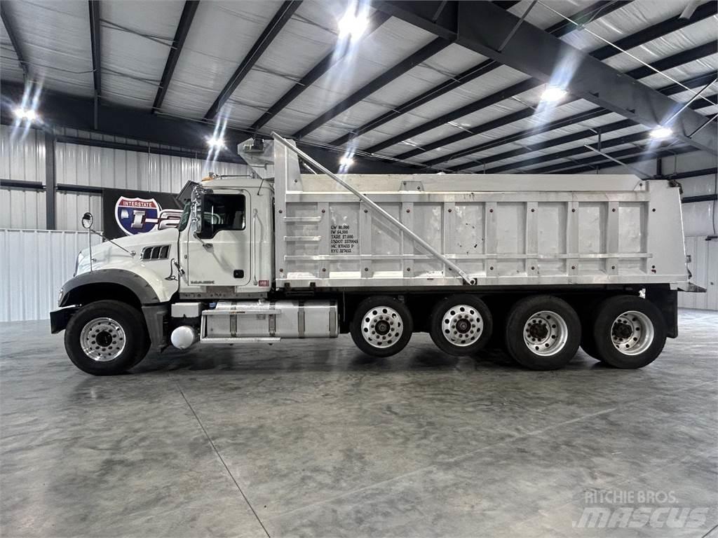 Mack GU713 Kallurid
