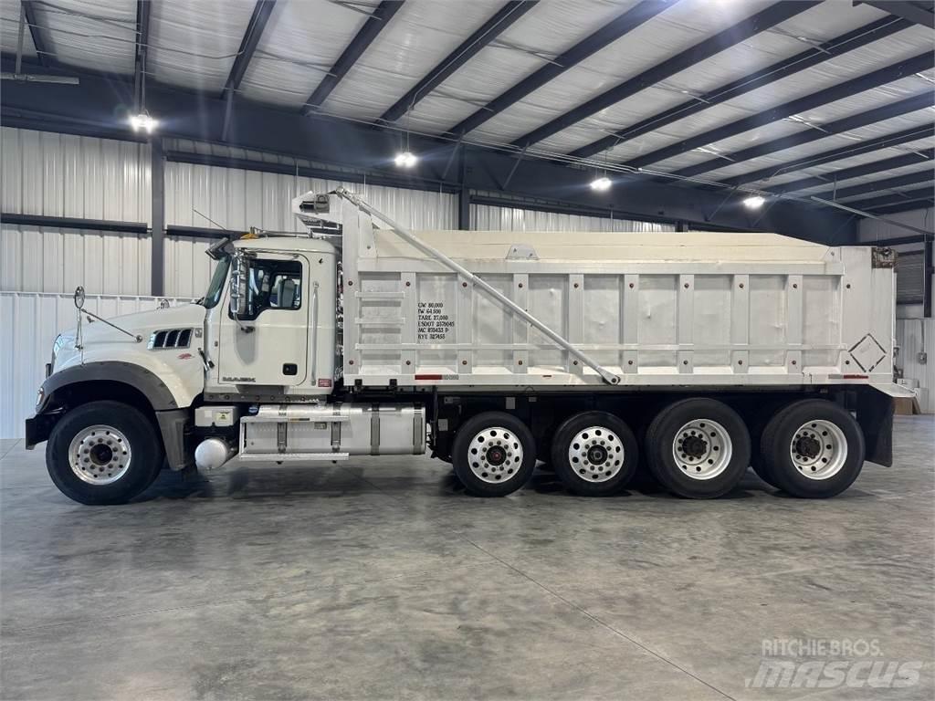 Mack GU713 Kallurid