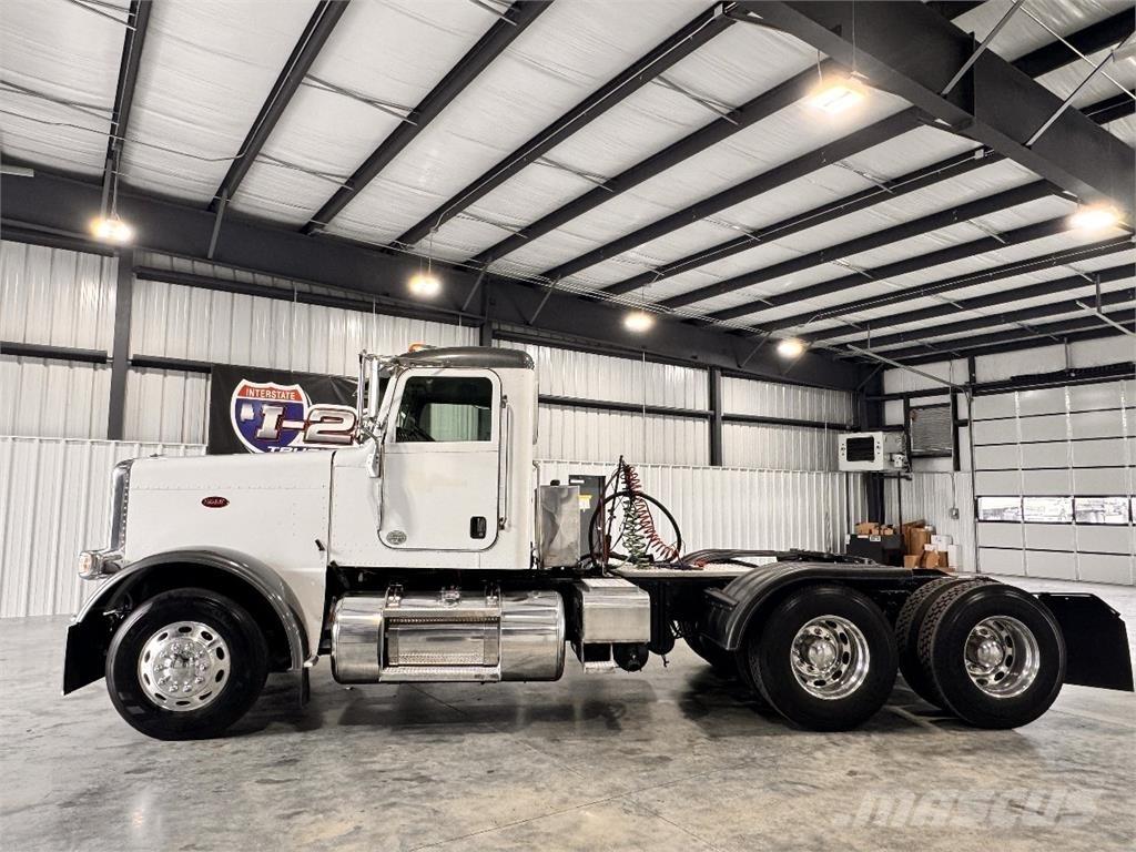 Peterbilt 389 Sadulveokid